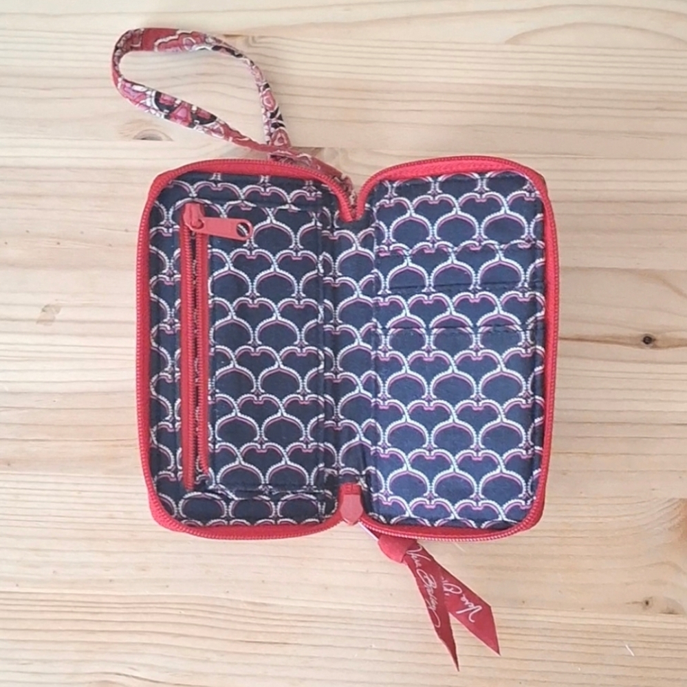 ❤️💙Vera Bradley 'Frankly Scarlet' Wristlet💙❤️ - Picture 4 of 10